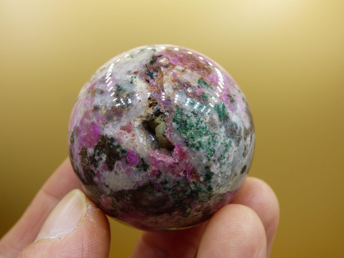 Kobalt Calcit Kugel *Rarität* rosa Pink Kristall Edelstein Deko Haus Sammler Geschenk Er Sie Mann Frau Freund Mineral Selten Heilstein - Art of Nature Berlin