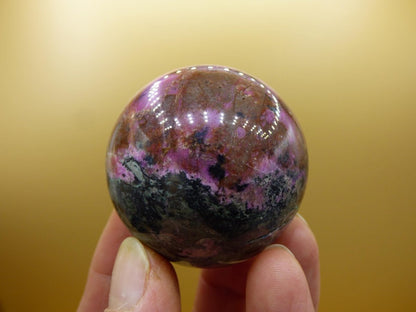 Kobalt Calcit Kugel *Rarität* rosa Pink Kristall Edelstein Deko Haus Sammler Geschenk Er Sie Mann Frau Freund Mineral Selten Heilstein - Art of Nature Berlin