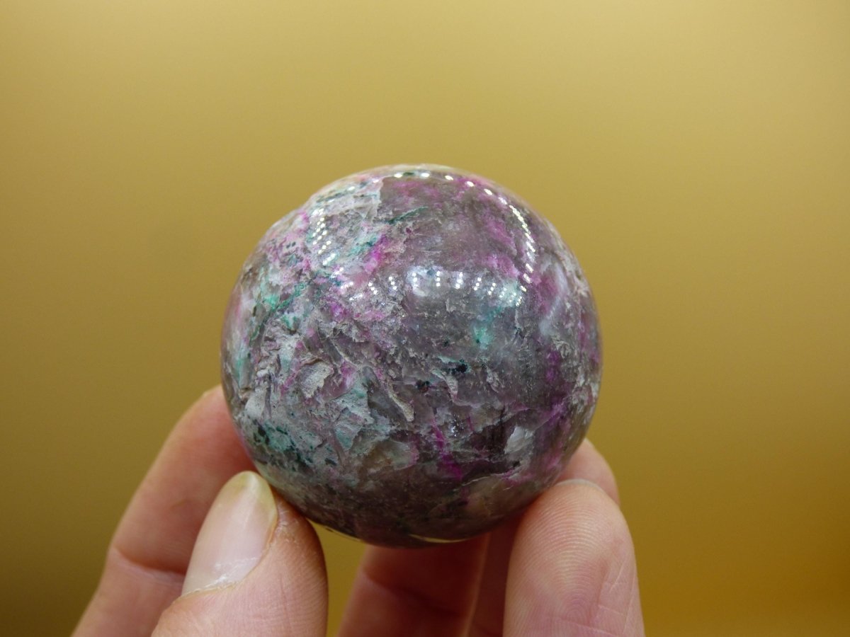 Kobalt Calcit Kugel *Rarität* rosa Pink Kristall Edelstein Deko Haus Sammler Geschenk Er Sie Mann Frau Freund Mineral Selten Heilstein - Art of Nature Berlin