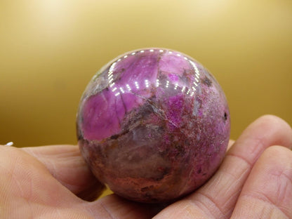 Kobalt Calcit Kugel *Rarität* rosa Pink Kristall Edelstein Deko Haus Sammler Geschenk Er Sie Mann Frau Freund Mineral Selten Heilstein - Art of Nature Berlin