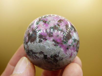 Kobalt Calcit Kugel *Rarität* rosa Pink Kristall Edelstein Deko Haus Sammler Geschenk Er Sie Mann Frau Freund Mineral Selten Heilstein - Art of Nature Berlin