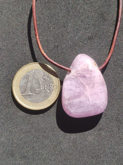 Kunzit A - Edelstein Kette Heilstein rosa pink Rarität Mann Frau Glück HIPPIE GOA Boho Tibet Ethno Natur Rarität Geschenk Er Sie Mann Frau - Art of Nature Berlin