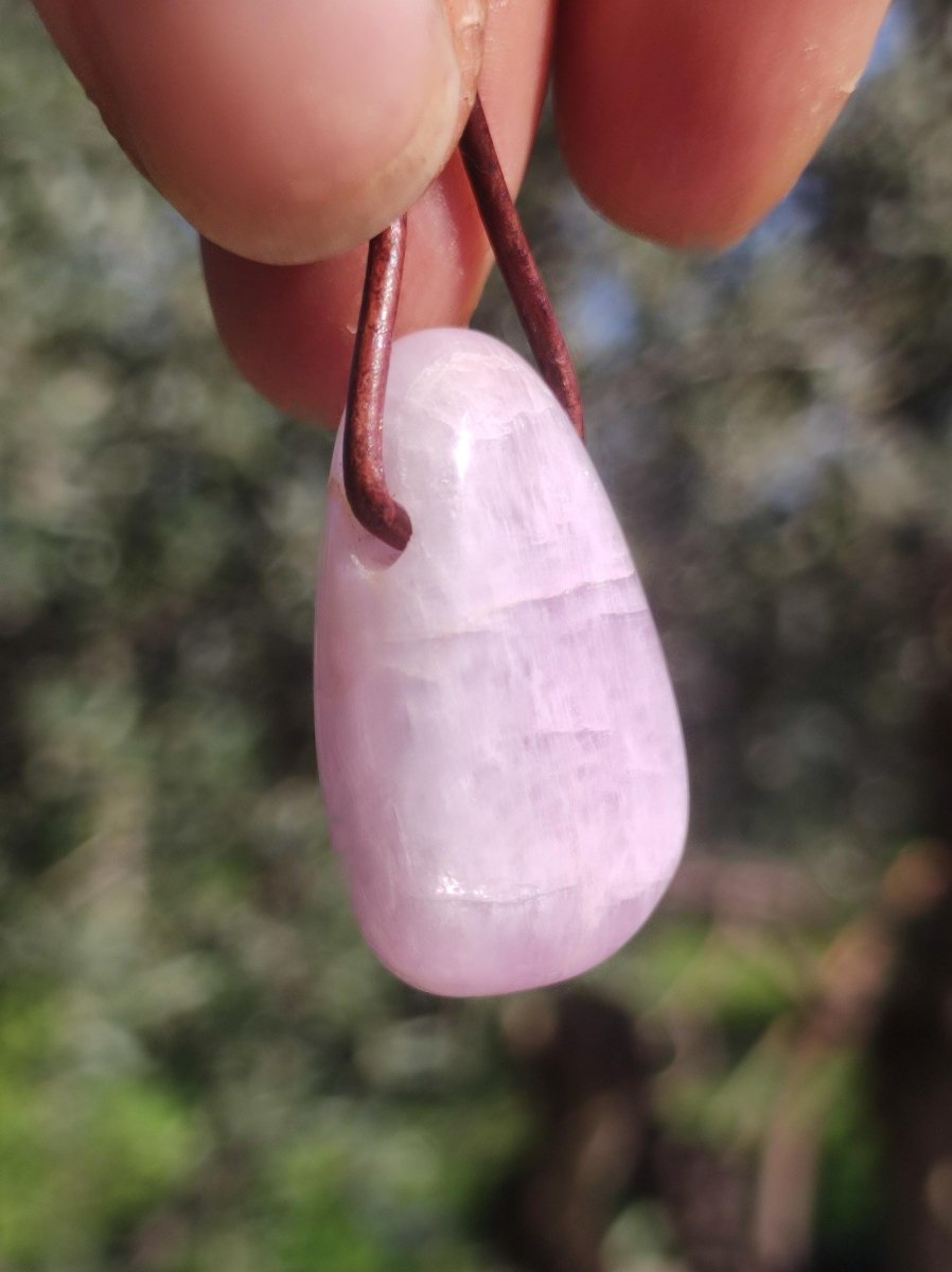 Kunzit AA - Edelstein Kette Heilstein rosa pink Rarität Mann Frau Glück HIPPIE GOA Boho Tibet Ethno Natur Rarität Geschenk Er Sie Mann Frau - Art of Nature Berlin