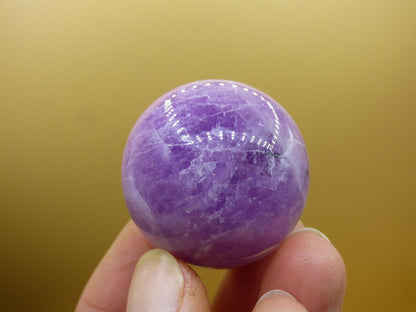 Kunzit AA ~ Edelstein Kugel Deko Sphere Haus Wohn Kristall HIPPIE Heilstein Rarität Selten Frau Mann Geschenk Er Sie - Art of Nature Berlin