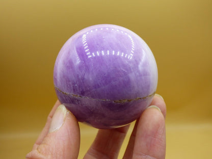 Kunzit AA rosa Schimmer Flash ~ Edelstein Kugel Deko Sphere Haus Wohn Kristall HIPPIE Heilstein Rarität Selten Geschenk Frau Geschenk Er Sie - Art of Nature Berlin