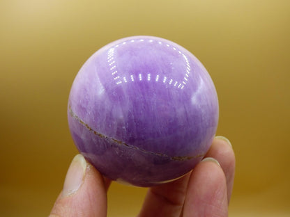 Kunzit AA rosa Schimmer Flash ~ Edelstein Kugel Deko Sphere Haus Wohn Kristall HIPPIE Heilstein Rarität Selten Geschenk Frau Geschenk Er Sie - Art of Nature Berlin