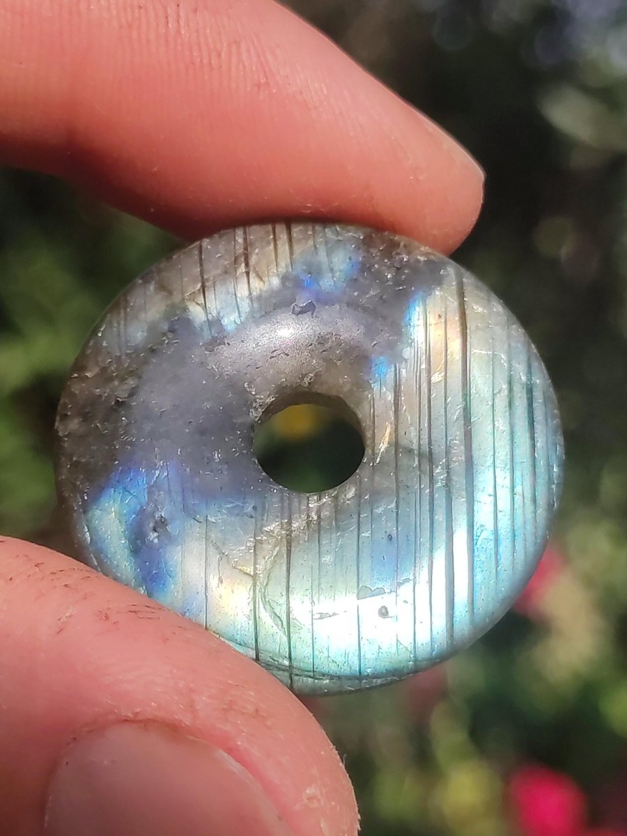 Labradorit - 30mm Donut Edelstein Kette blau schimmer Geschenk Freundin Er Sie Natur Rarität Schutzsymbol Heilstein Kristall Tibet Ethno wow - Art of Nature Berlin