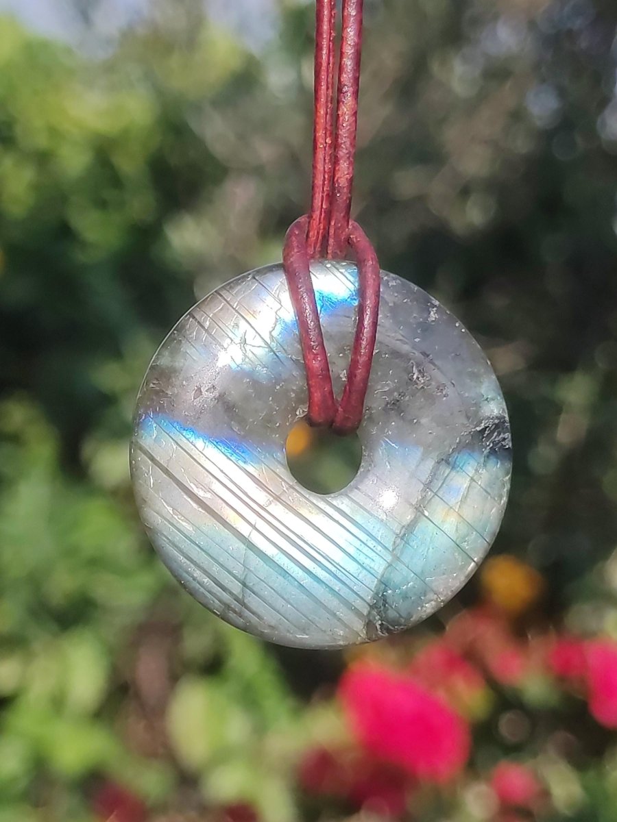 Labradorit - 30mm Donut Edelstein Kette blau schimmer Geschenk Freundin Er Sie Natur Rarität Schutzsymbol Heilstein Kristall Tibet Ethno wow - Art of Nature Berlin