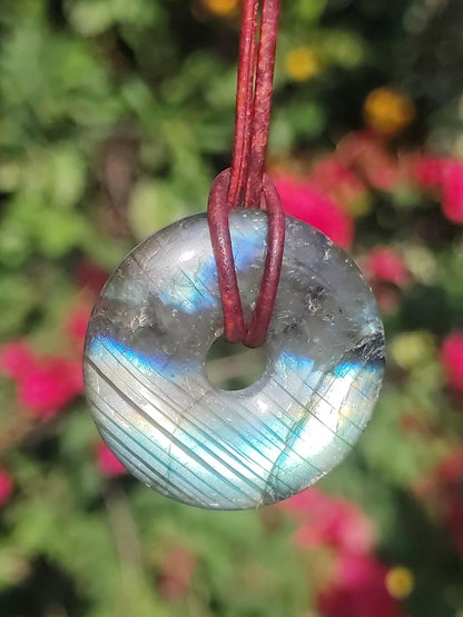Labradorit - 30mm Donut Edelstein Kette blau schimmer Geschenk Freundin Er Sie Natur Rarität Schutzsymbol Heilstein Kristall Tibet Ethno wow - Art of Nature Berlin