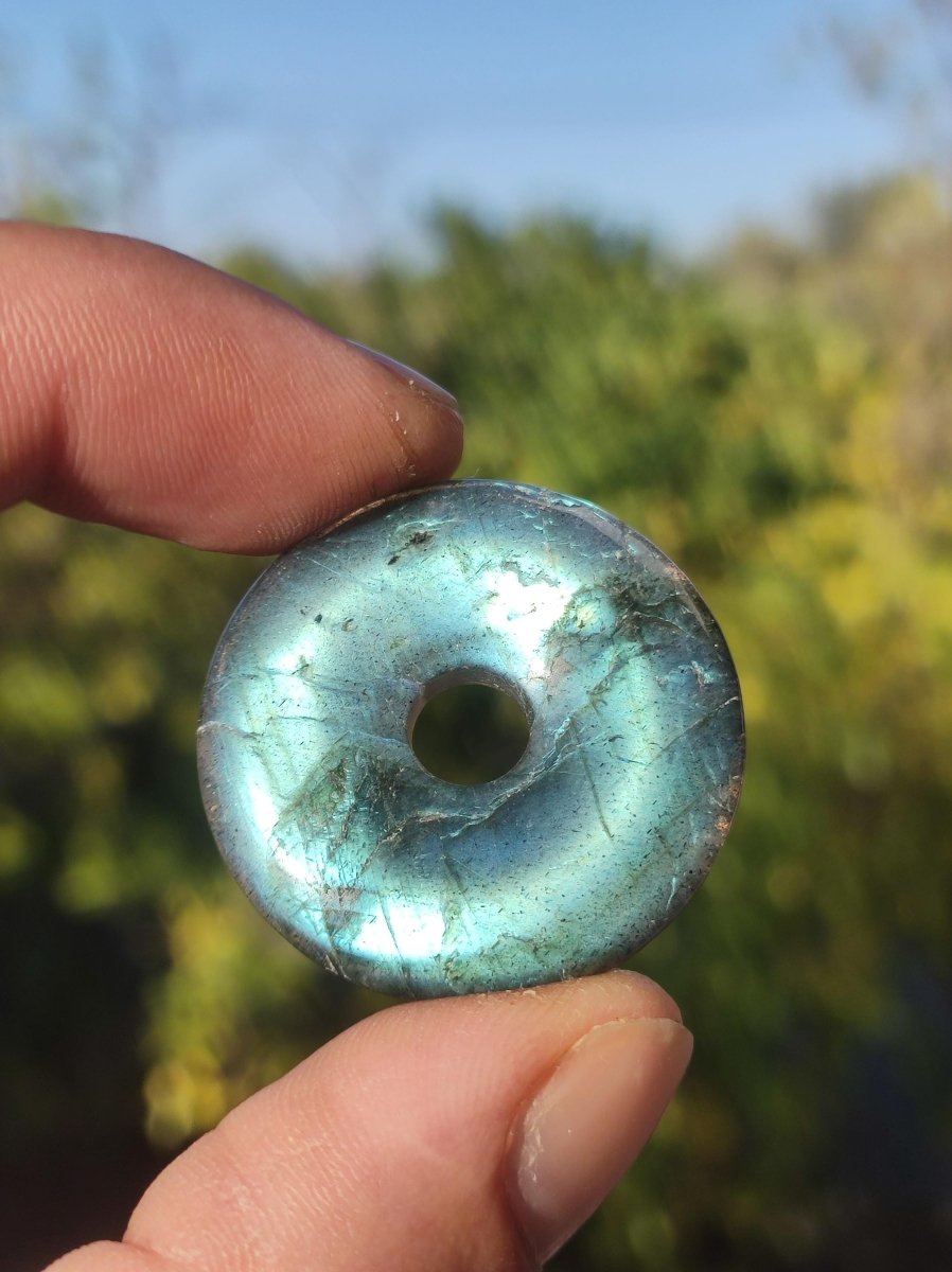 Labradorit - 30mm Donut Edelstein Kette blau Schimmer Natur Rarität Schutzsymbol Heilstein Kristall Anhänger Mann Frau Er Sie Kind Boho Psy - Art of Nature Berlin