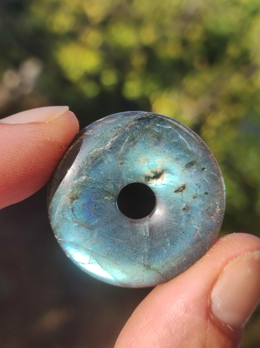 Labradorit - 30mm Donut Edelstein Kette blau Schimmer Natur Rarität Schutzsymbol Heilstein Kristall Anhänger Mann Frau Er Sie Kind Boho Psy - Art of Nature Berlin