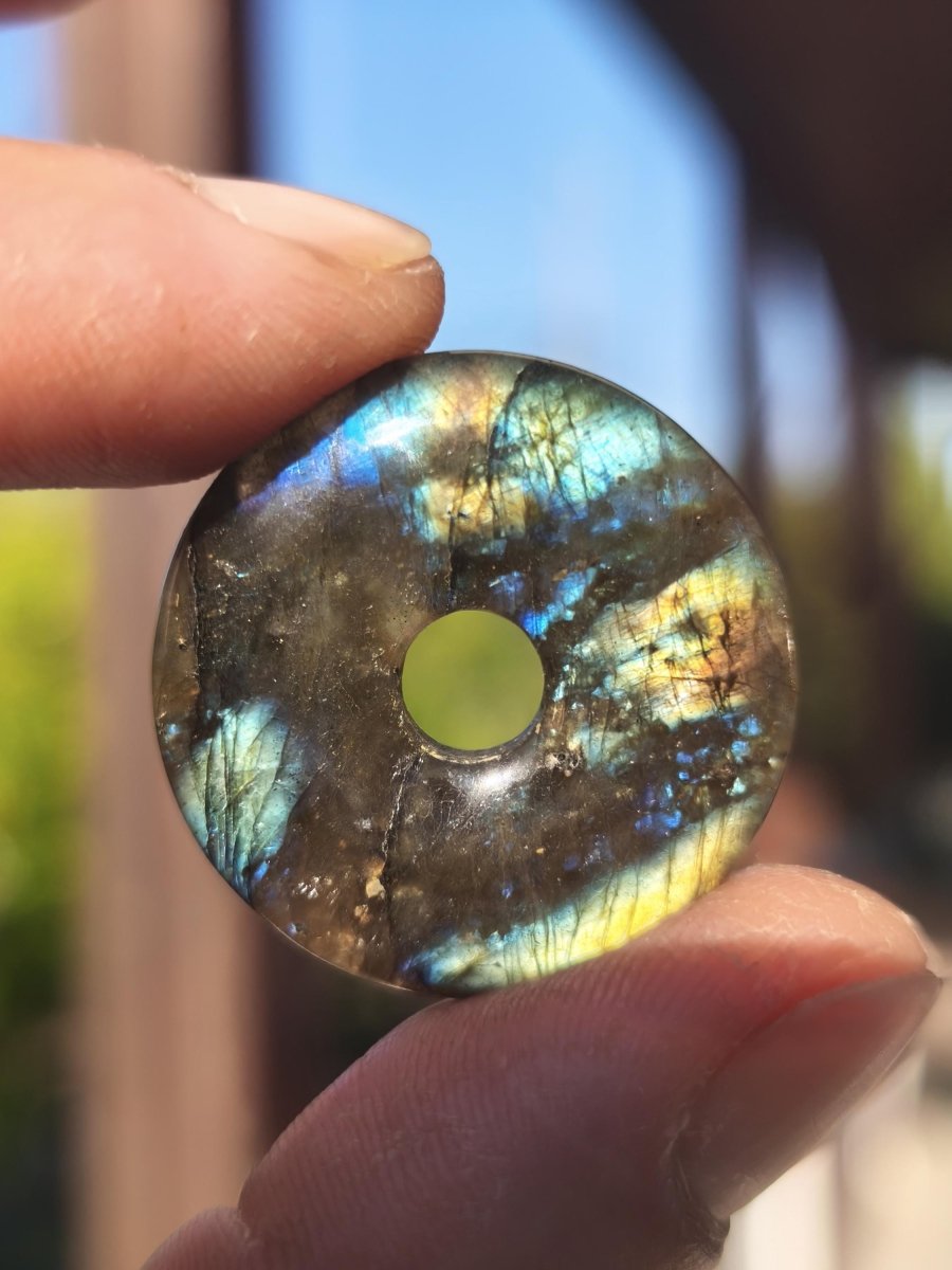 Labradorit ~ 30mm Donut ~ Edelstein Kette blau schimmernd Natur Rarität Schutzsymbol Heilstein Kristall HIPPIE GOA Boho Tibet Ethno - Art of Nature Berlin