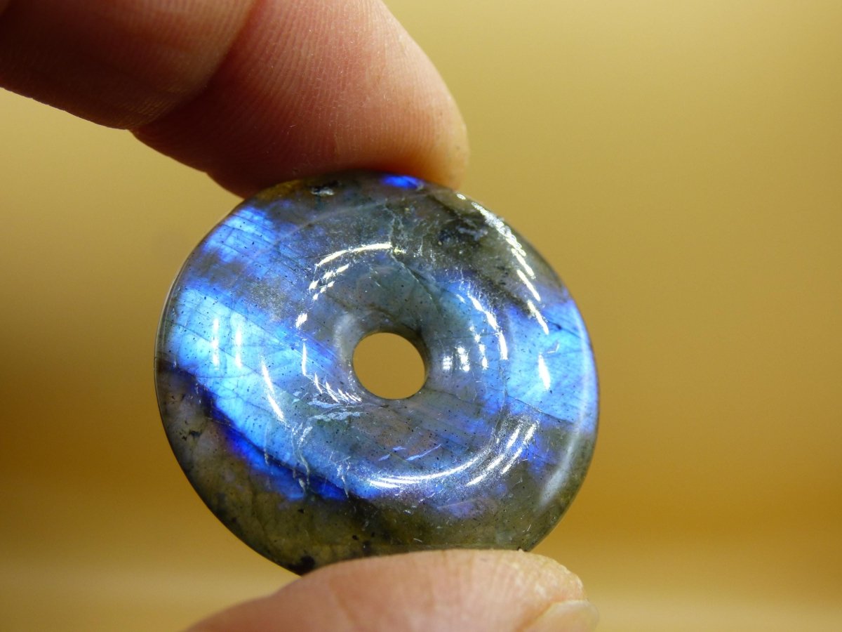Labradorit ~ 30mm Donut ~ Edelstein Kette blau schimmernd Natur Rarität Schutzsymbol Heilstein Kristall Geschenk Er Sie Flash Anhänger - Art of Nature Berlin