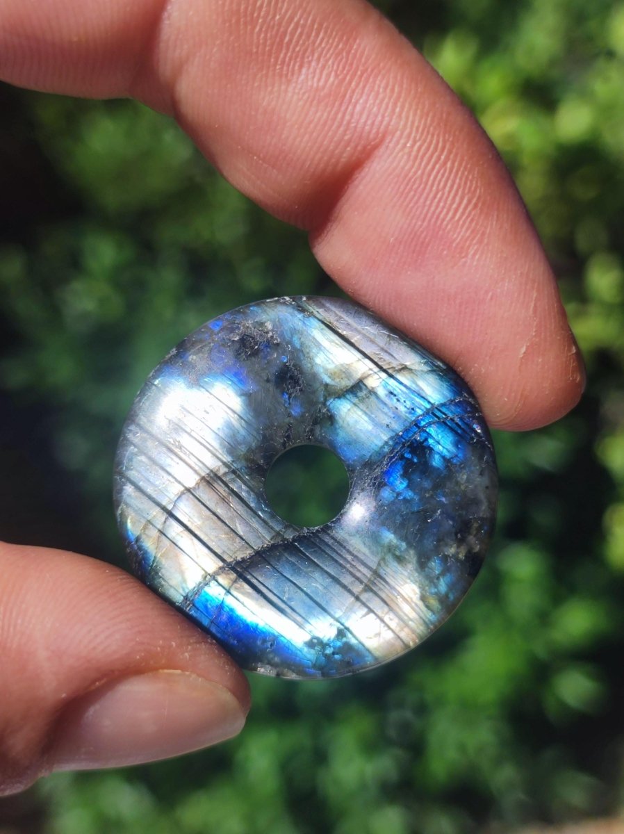 Labradorit ~ 30mm Donut ~ Edelstein Kette blau schimmernd Natur Rarität Schutzsymbol Heilstein Kristall Geschenk Er Sie Flash Anhänger - Art of Nature Berlin
