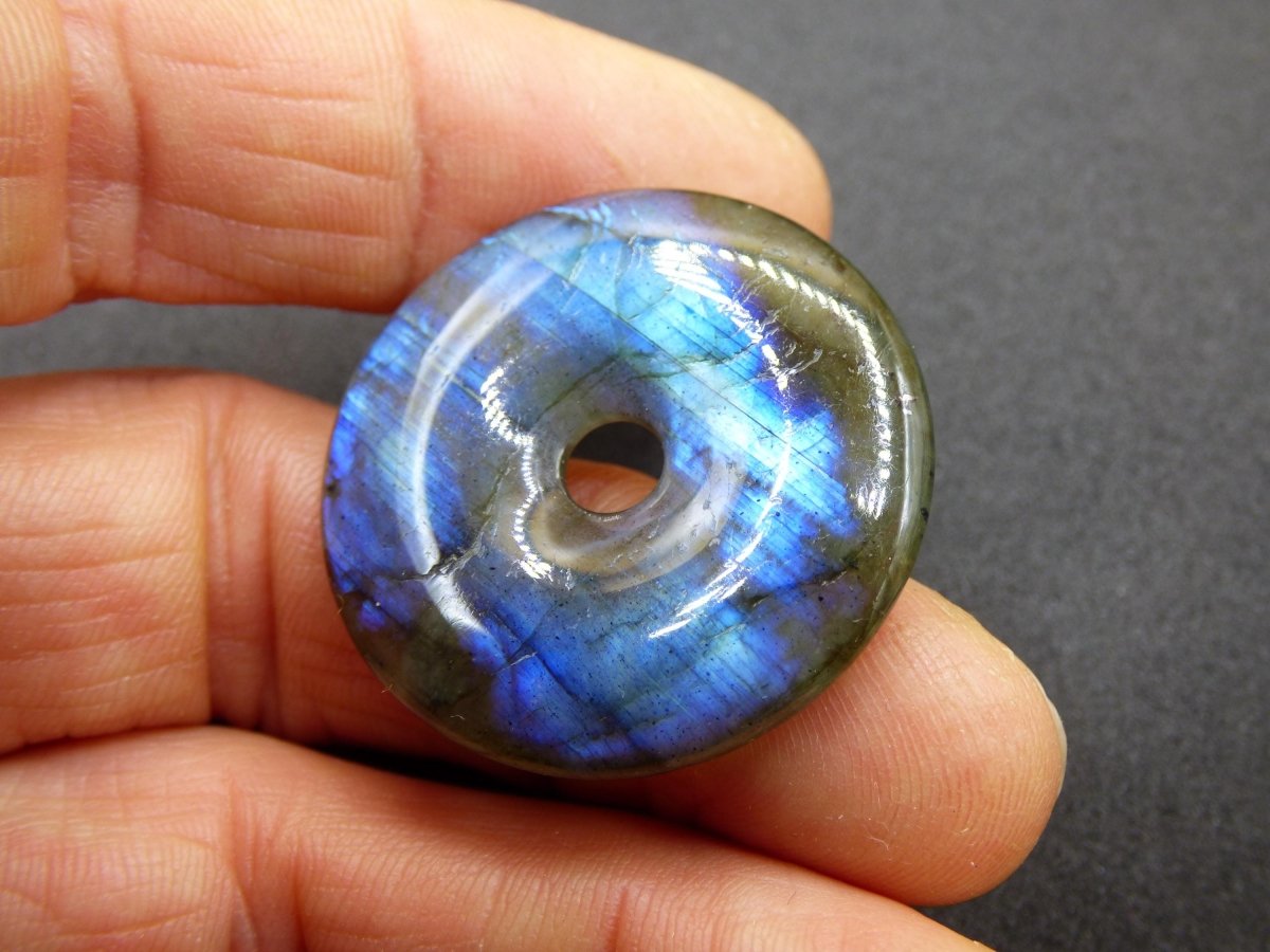 Labradorit ~ 30mm Donut ~ Edelstein Kette blau schimmernd Natur Rarität Schutzsymbol Heilstein Kristall Geschenk Er Sie Flash Anhänger - Art of Nature Berlin