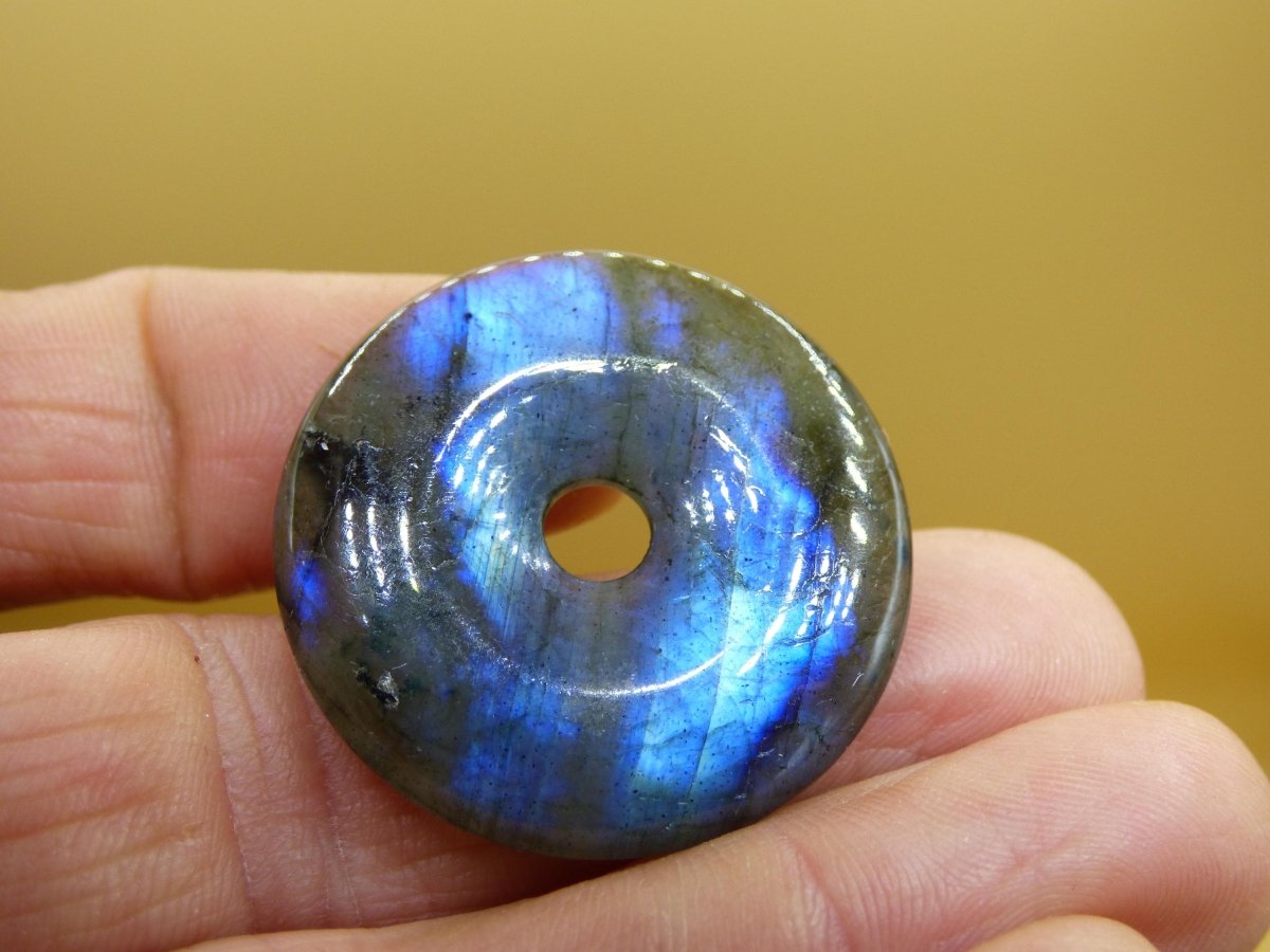 Labradorit ~ 30mm Donut ~ Edelstein Kette blau schimmernd Natur Rarität Schutzsymbol Heilstein Kristall Geschenk Er Sie Flash Anhänger - Art of Nature Berlin