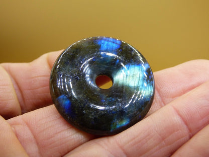 Labradorit ~ 30mm Donut ~ Edelstein Kette blau schimmernd Natur Rarität Schutzsymbol Heilstein Kristall Geschenk Er Sie Flash Anhänger - Art of Nature Berlin
