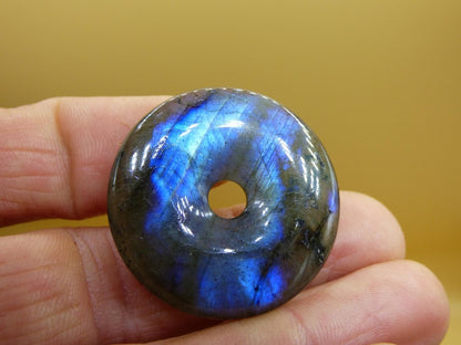 Labradorit ~ 30mm Donut ~ Edelstein Kette blau schimmernd Natur Rarität Schutzsymbol Heilstein Kristall Geschenk Er Sie Flash Anhänger - Art of Nature Berlin