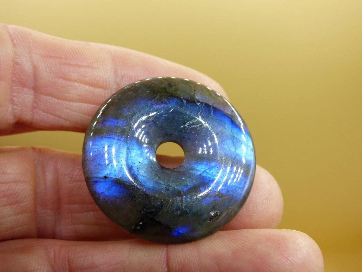 Labradorit ~ 30mm Donut ~ Edelstein Kette blau schimmernd Natur Rarität Schutzsymbol Heilstein Kristall Geschenk Er Sie Flash Anhänger - Art of Nature Berlin