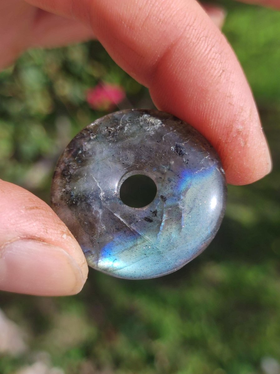 Labradorit ~ 30mm Donut ~ Edelstein Kette blau schimmernd Natur Rarität Schutzsymbol Heilstein Kristall HIPPIE GOA Boho Tibet Ethno - Art of Nature Berlin