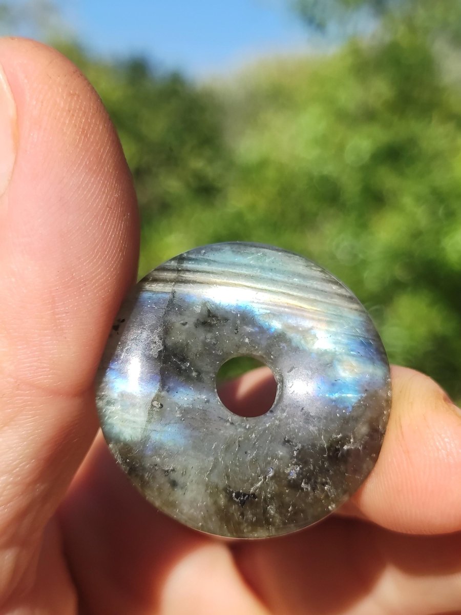 Labradorit ~ 30mm Donut ~ Edelstein Kette blau schimmernd Natur Rarität Schutzsymbol Heilstein Kristall HIPPIE GOA Boho Tibet Ethno - Art of Nature Berlin