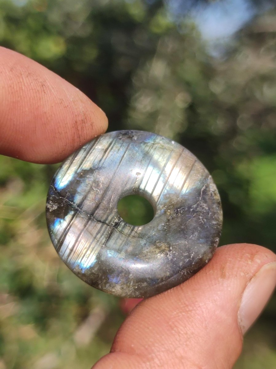 Labradorit ~ 30mm Donut ~ Edelstein Kette blau schimmernd Natur Rarität Schutzsymbol Heilstein Kristall HIPPIE GOA Boho Tibet Ethno - Art of Nature Berlin