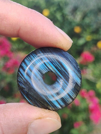 Labradorit ~ 30mm Donut ~ Edelstein Kette blau schimmernd Natur Rarität Schutzsymbol Heilstein Kristall HIPPIE GOA Boho Tibet Ethno - Art of Nature Berlin