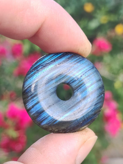 Labradorit ~ 30mm Donut ~ Edelstein Kette blau schimmernd Natur Rarität Schutzsymbol Heilstein Kristall HIPPIE GOA Boho Tibet Ethno - Art of Nature Berlin