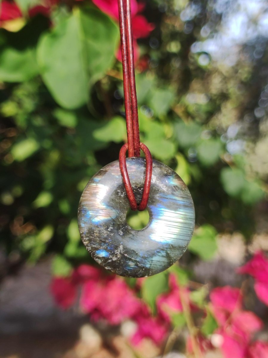 Labradorit ~ 30mm Donut ~ Edelstein Kette blau schimmernd Natur Rarität Schutzsymbol Heilstein Kristall HIPPIE GOA Boho Tibet Ethno - Art of Nature Berlin
