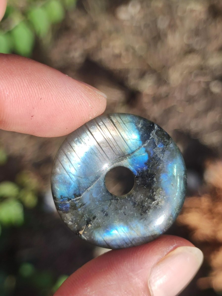Labradorit ~ 30mm Donut ~ Edelstein Kette blau schimmernd Natur Rarität Schutzsymbol Heilstein Kristall HIPPIE GOA Boho Tibet Ethno - Art of Nature Berlin