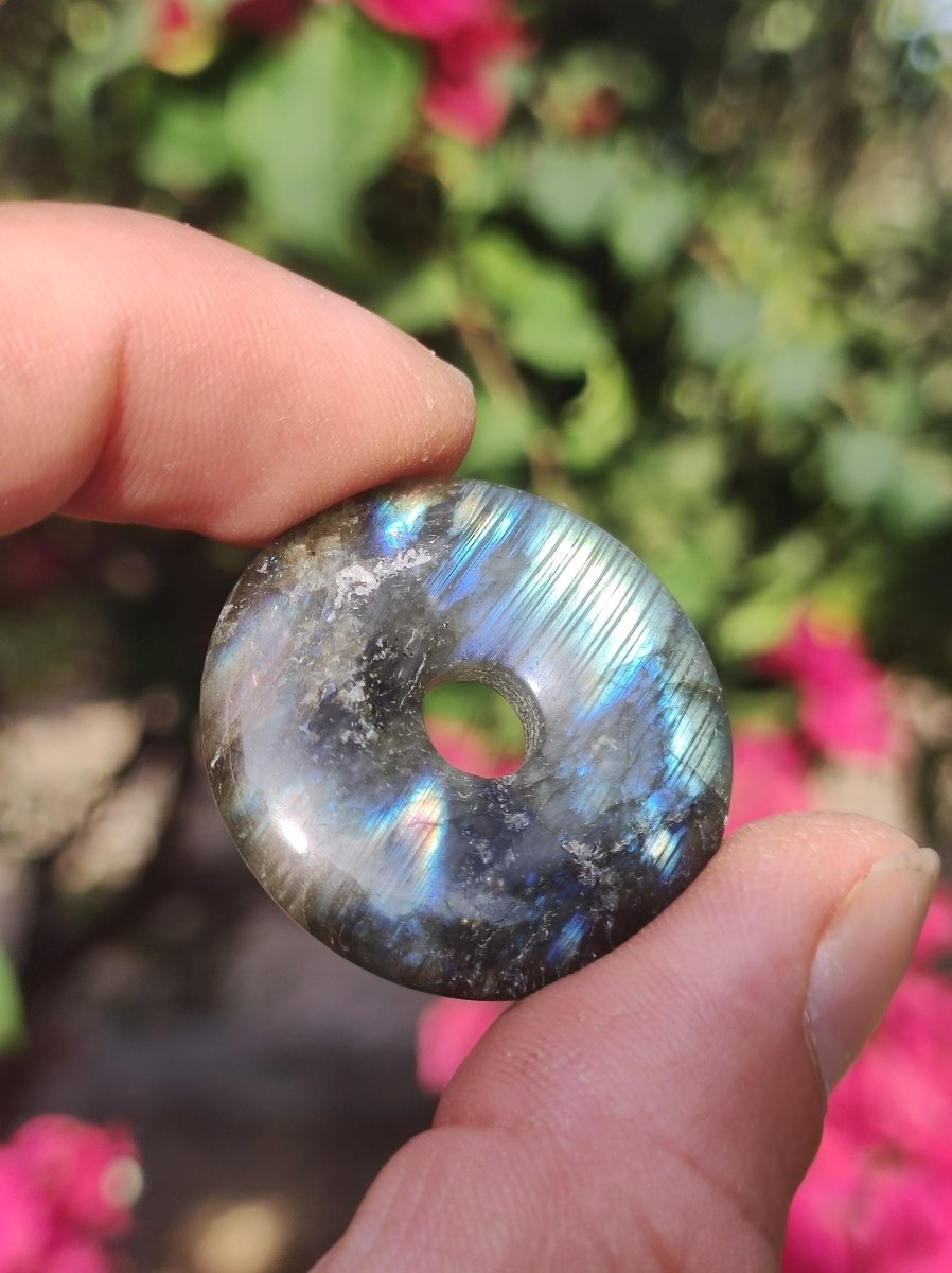 Labradorit ~ 30mm Donut ~ Edelstein Kette blau schimmernd Natur Rarität Schutzsymbol Heilstein Kristall HIPPIE GOA Boho Tibet Ethno - Art of Nature Berlin