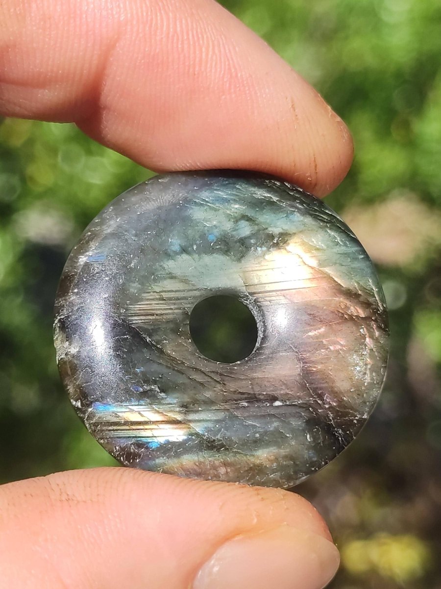 Labradorit ~ 30mm Donut ~ Edelstein Kette blau schimmernd Natur Rarität Schutzsymbol Heilstein Kristall HIPPIE GOA Boho Tibet Ethno - Art of Nature Berlin