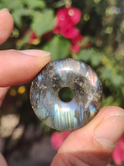 Labradorit ~ 30mm Donut ~ Edelstein Kette blau schimmernd Natur Rarität Schutzsymbol Heilstein Kristall HIPPIE GOA Boho Tibet Ethno - Art of Nature Berlin