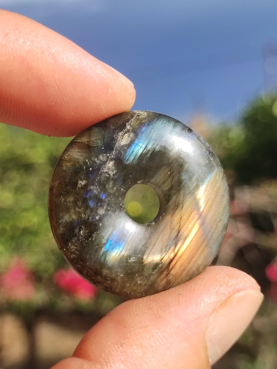 Labradorit ~ 30mm Donut ~ Edelstein Kette blau schimmernd Natur Rarität Schutzsymbol Heilstein Kristall HIPPIE GOA Boho Tibet Ethno - Art of Nature Berlin