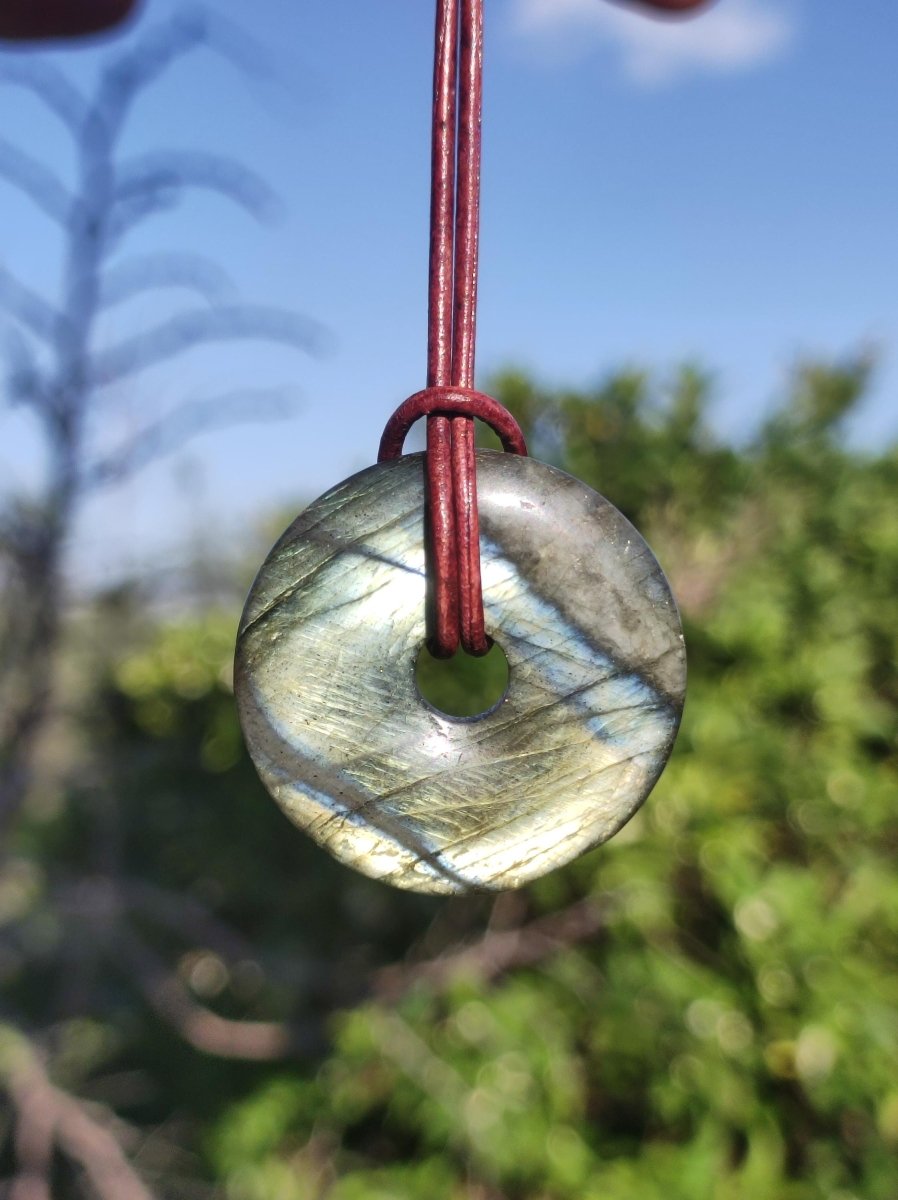 Labradorit ~ 30mm Donut ~ Edelstein Kette blau schimmernd Natur Rarität Schutzsymbol Heilstein Kristall HIPPIE GOA Boho Tibet Ethno - Art of Nature Berlin