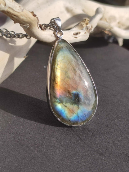 Labradorit - 925 Sterling Silber Edelstein Kette blau Schimmer Unikat Rarität Heilstein Natur selten Ethno Mann Frau Er Sie Geschenk Freund - Art of Nature Berlin