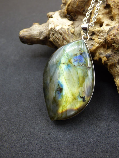 Labradorit - 925 Sterling Silber Edelstein Kette blau Schimmer Unikat Rarität Heilstein Natur selten Ethno Mann Frau Er Sie Geschenk Freund - Art of Nature Berlin