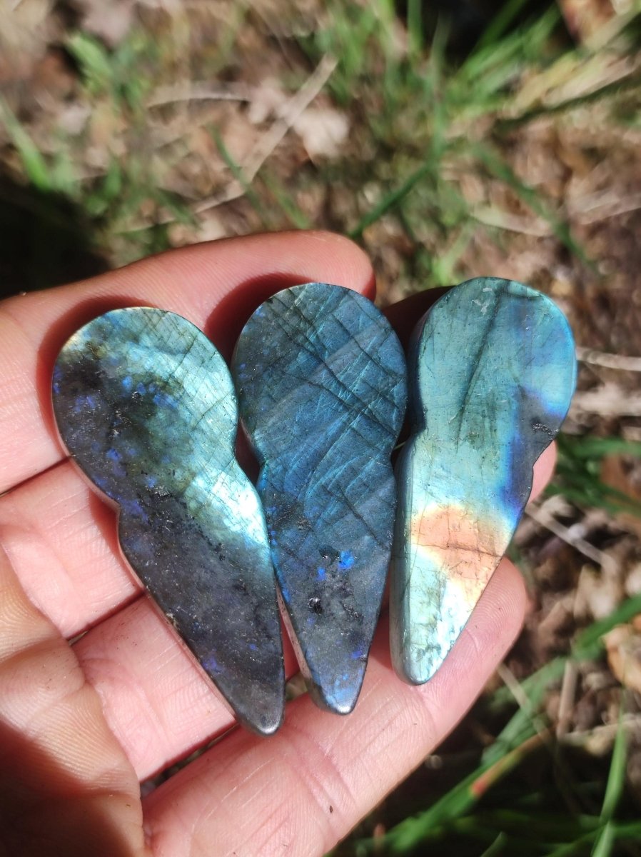 Labradorit AAA - Edelstein Frau Göttin Geschenk Schwangerschaft Spirale Lebensfreude Deko Kristall Meditation Heilstein Liebe Sie Schimmer - Art of Nature Berlin