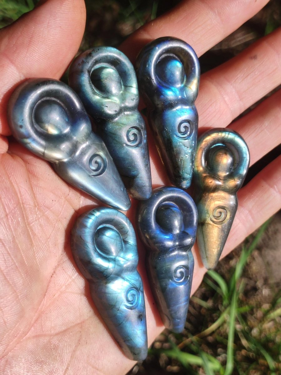 Labradorit AAA - Edelstein Frau Göttin Geschenk Schwangerschaft Spirale Lebensfreude Deko Kristall Meditation Heilstein Liebe Sie Schimmer - Art of Nature Berlin