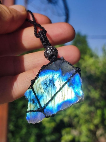 Labradorit - Makramee Edelstein Kette Boho Ethno Vintage Natur Heilstein Gechenk Er Sie Mann Frau Freundin Flash Schimmer Handarbeit Berlin - Art of Nature Berlin