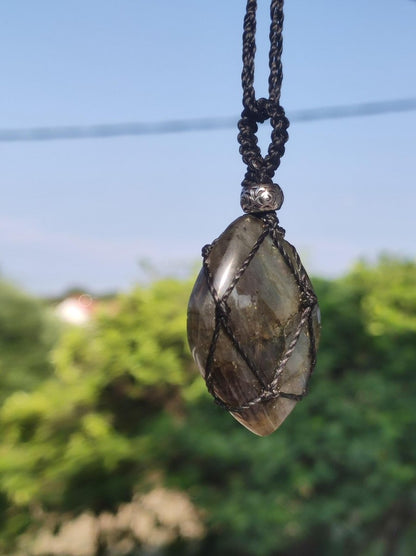 Labradorit - Makramee Edelstein Kette Boho Ethno Vintage Natur Heilstein Gechenk Er Sie Mann Frau Freundin Flash Schimmer Handarbeit Berlin - Art of Nature Berlin