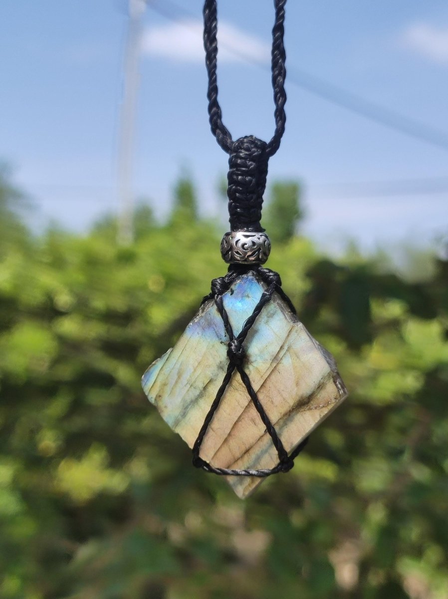 Labradorit ~ Makramee Edelstein Kette ~HIPPIE ~GOA ~Boho ~Ethno ~Nature ~Heilstein ~Flash ~Schimmernd ~Groß ~roh Mineral - Art of Nature Berlin