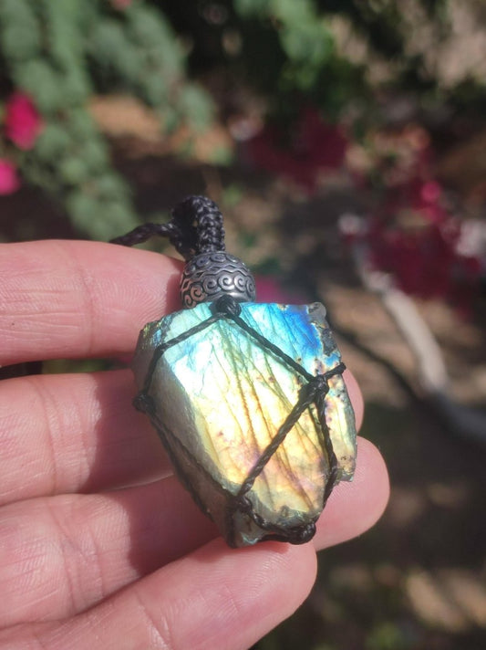 Labradorit ~ Makramee Edelstein Kette ~HIPPIE ~GOA ~Boho ~Ethno ~Nature ~Heilstein ~Flash ~Schimmernd ~Groß ~roh Mineral - Art of Nature Berlin