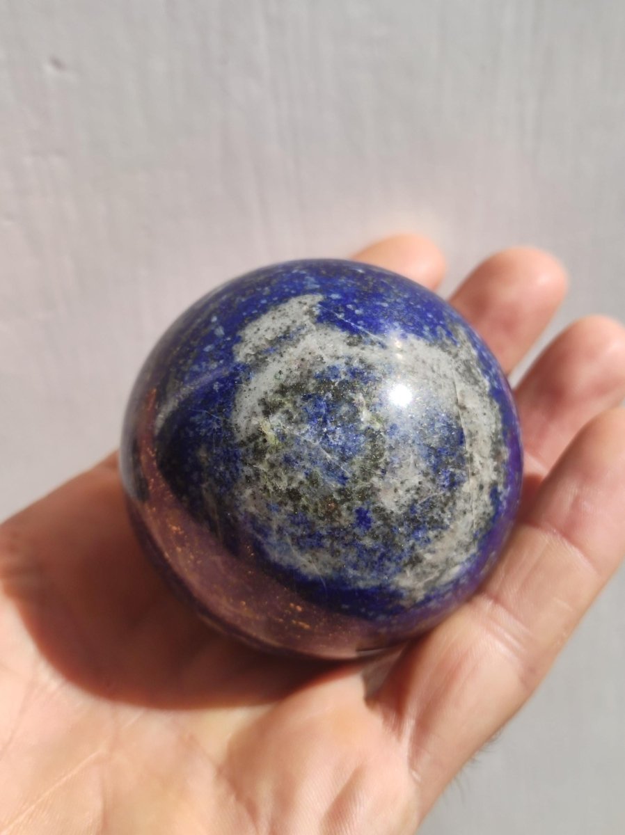 LapisLazuli - Edelstein Kugel Deko Sphere Massage Kristall Spielkugel Meditation Heilstein Frau Mann Geschenk Er Sie Haus Energie Traum Wohn - Art of Nature Berlin