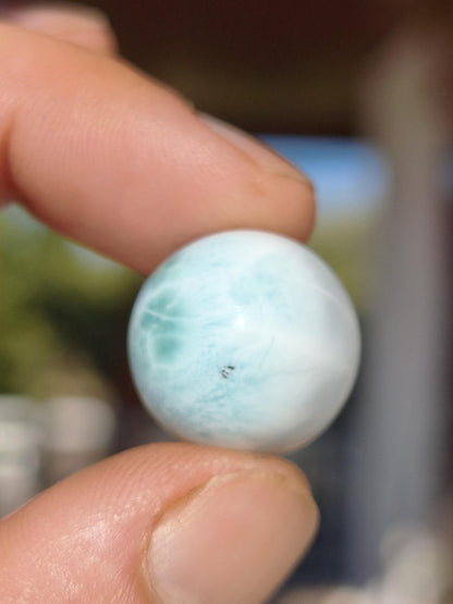 Larimar AA ~ Edelstein Kugel blau Deko Sphere Kristall HIPPIE GOA Boho Ethno Nature Heilstein Natur Sammler Mineral Geschenk Meer Himmel - Art of Nature Berlin