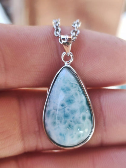 Larimar AAA "Atlantis Stone" Edelstein Kette 925 Sterling Silber Frau Schmuck Edel Natur Heilstein Hippie Rarität Meer Himmel blau Geschenk - Art of Nature Berlin