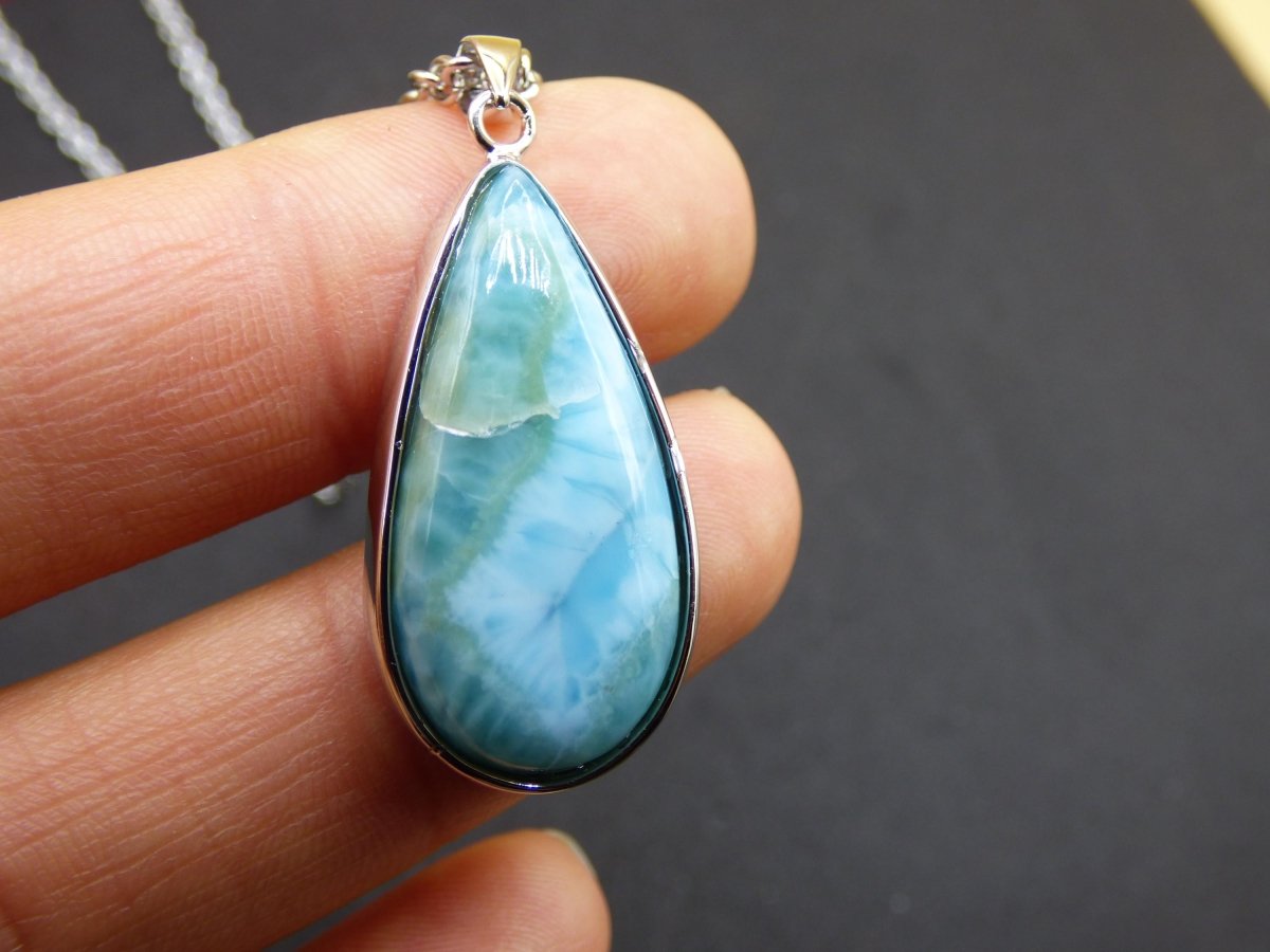 Larimar AAA "Atlantis Stone" Edelstein Kette 925 Sterling Silber Frau Schmuck Edel Natur Heilstein Hippie Rarität Meer Himmel blau Geschenk - Art of Nature Berlin