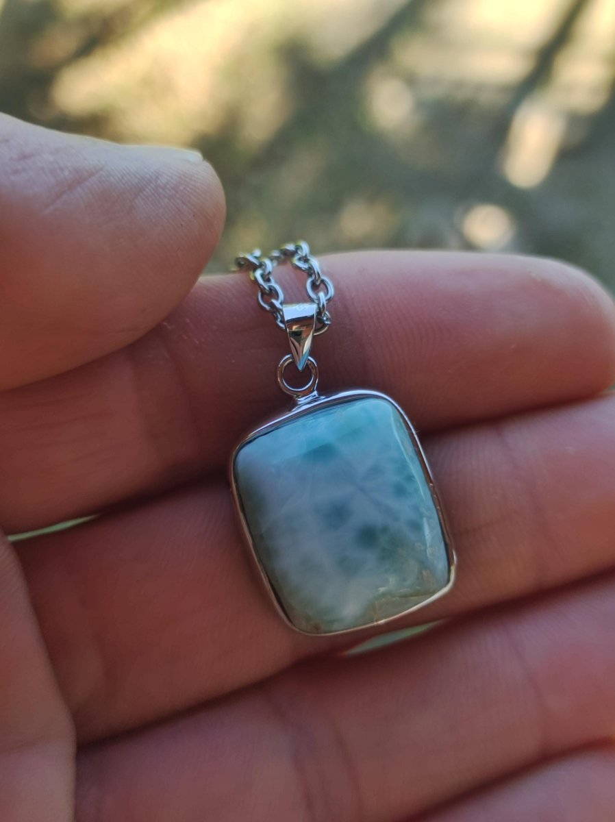 Larimar AAA "Atlantis Stone" Edelstein Kette 925 Sterling Silber Frau Schmuck Edel Natur Heilstein Hippie Rarität Meer Himmel blau Geschenk - Art of Nature Berlin