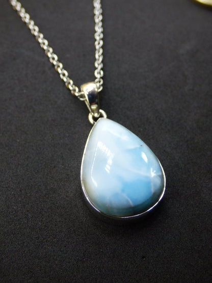 Larimar AAA "Atlantis Stone" Edelstein Kette 925 Sterling Silber Frau Schmuck Edel Natur Heilstein Hippie Rarität Meer Himmel blau Geschenk - Art of Nature Berlin