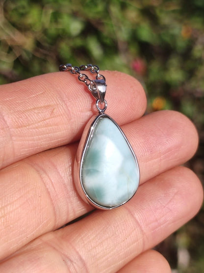 Larimar AAA "Atlantis Stone" Edelstein Kette 925 Sterling Silber Frau Schmuck Edel Natur Heilstein Hippie Rarität Meer Himmel blau Geschenk - Art of Nature Berlin